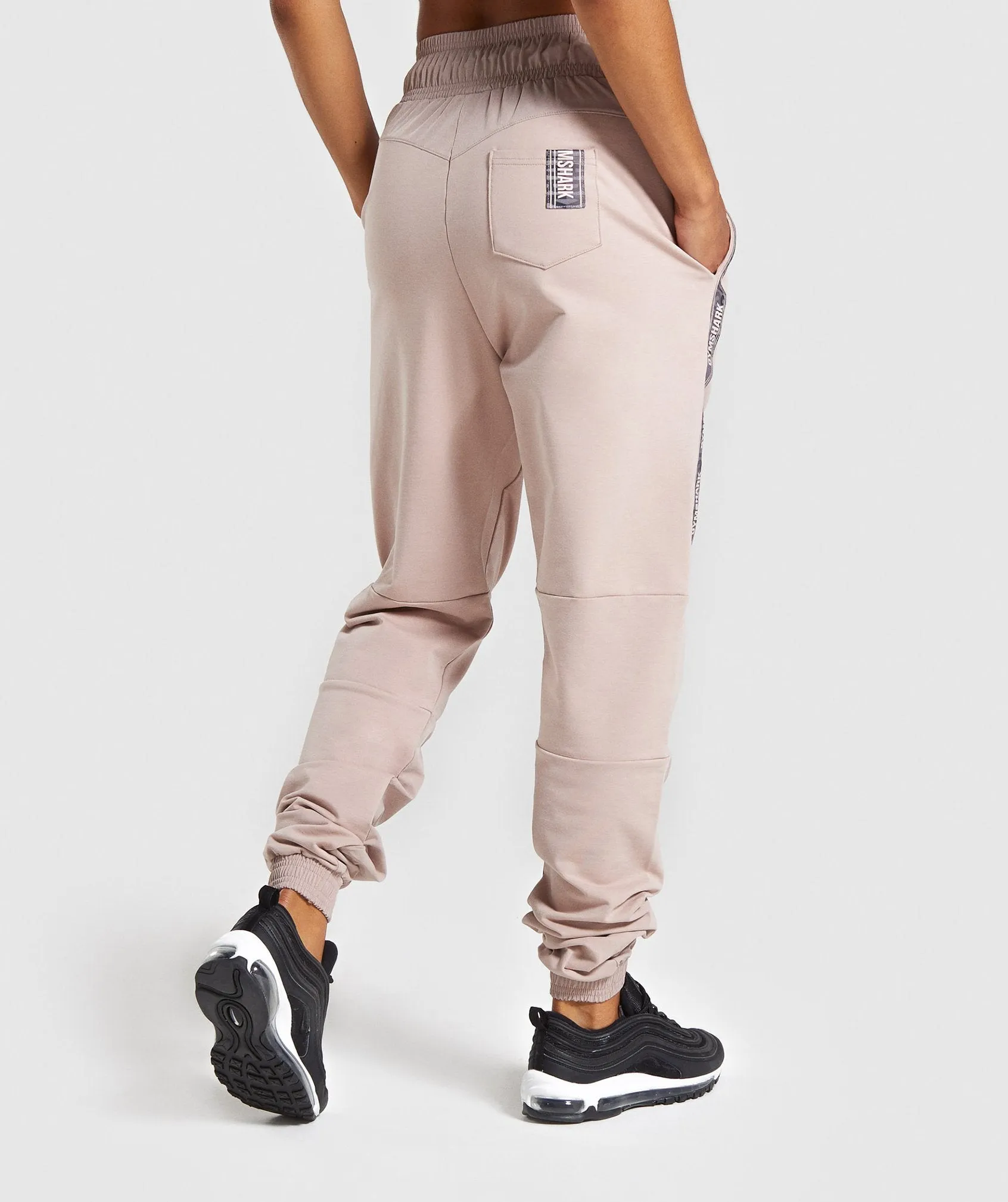 Gymshark Revival Joggers - Taupe
