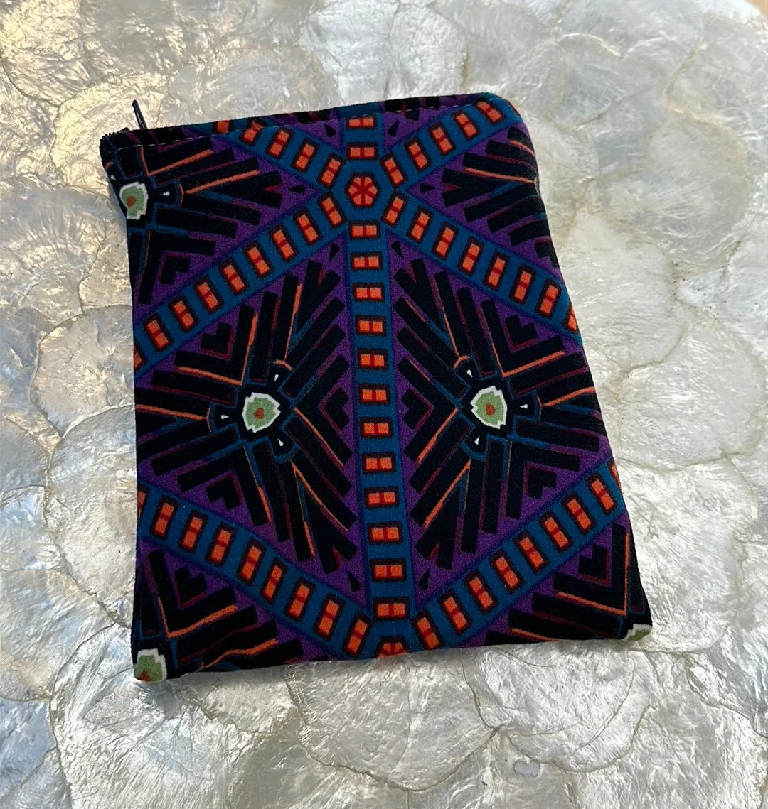 Lularoe legging pouch medium