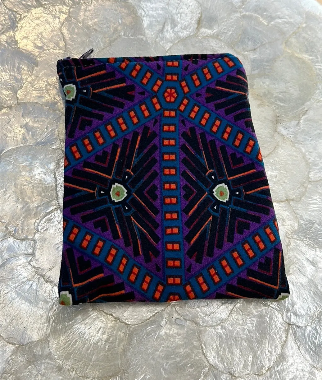 Lularoe legging pouch medium